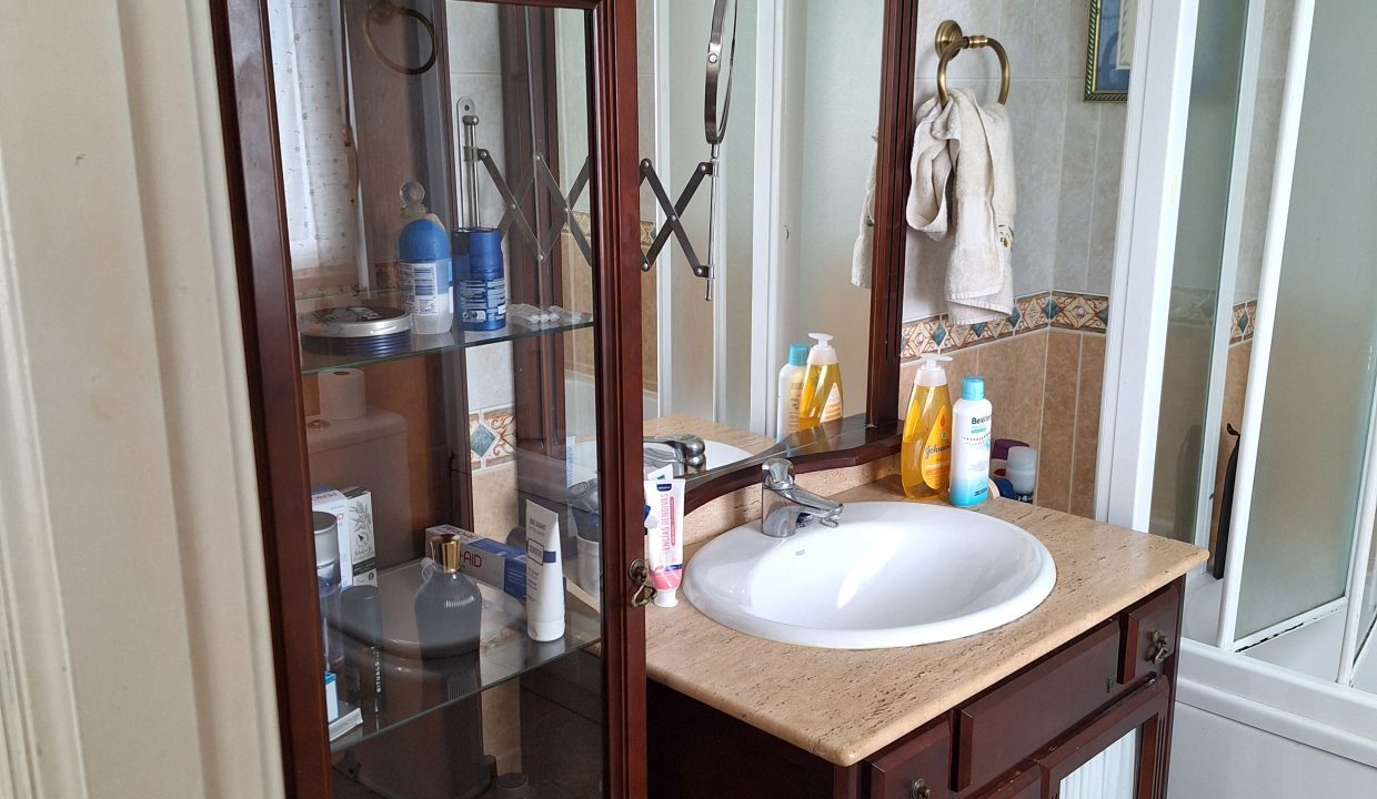 CHALET ADOSADO EN VENTA EN GORLIZ