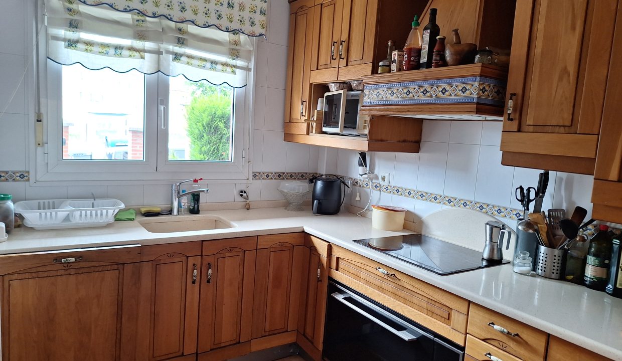 COCINA EQUIPADA