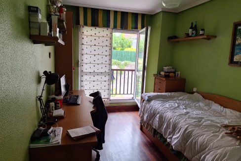 CHALET ADOSADO EN VENTA EN GORLIZ