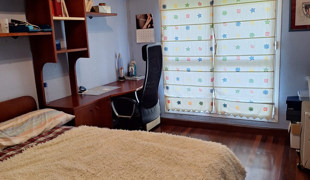 CHALET ADOSADO EN VENTA EN GORLIZ