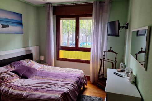 Piso en venta en calle Andra-Mari