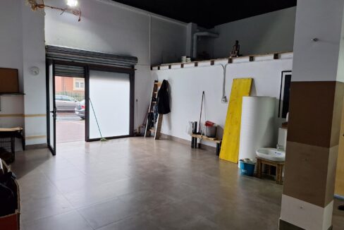 LOCAL COMERCIAL EN VENTA EN GORLIZ posibilidad de convertirse en vivienda