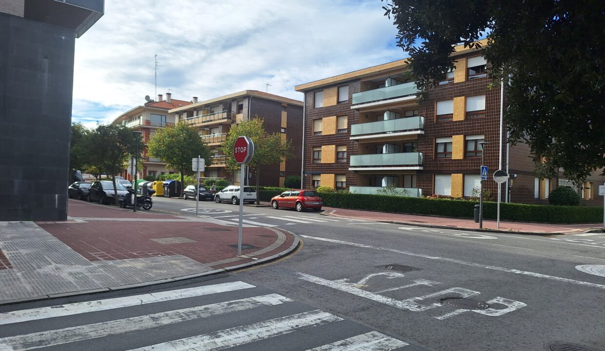 Piso en venta en calle Andra-Mari