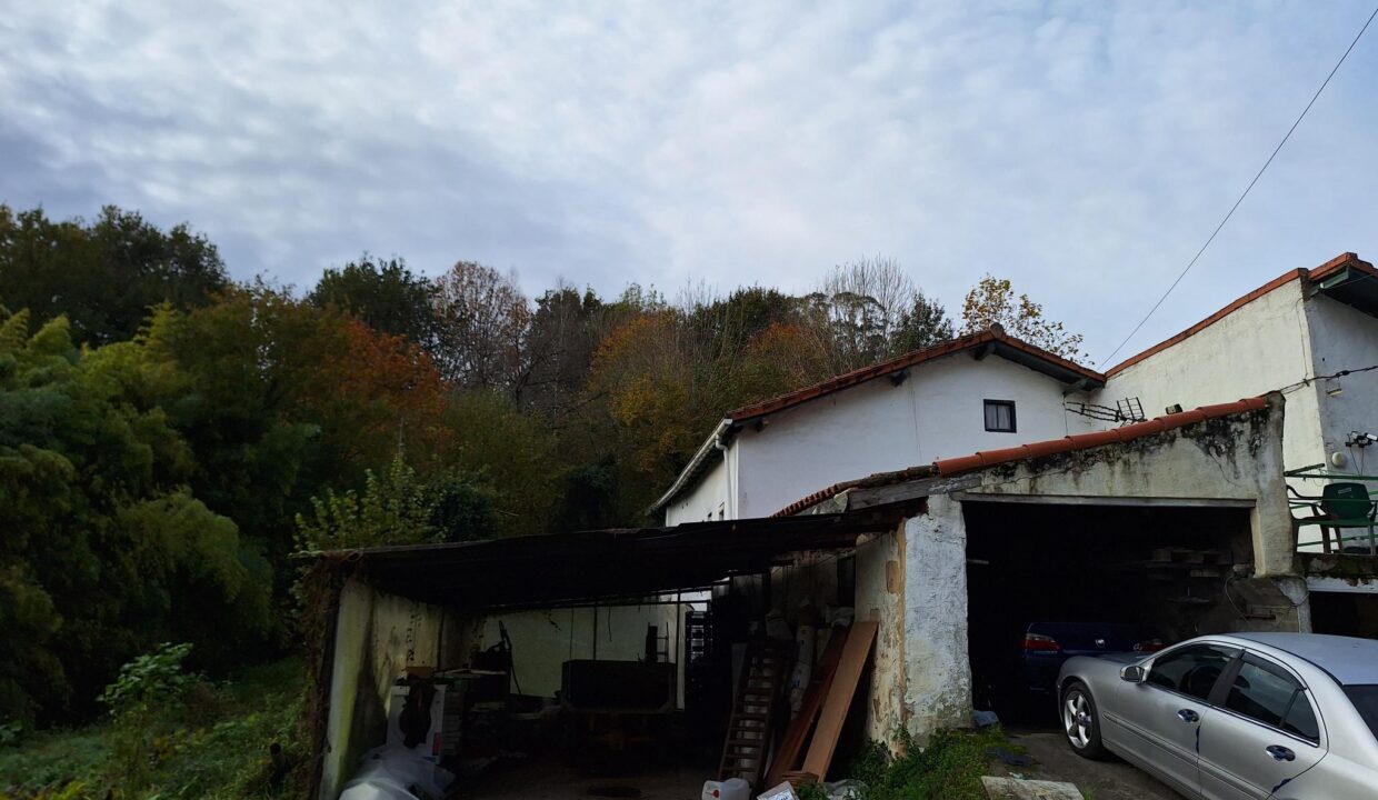 CASERIO EN VENTA EN BARRIKA