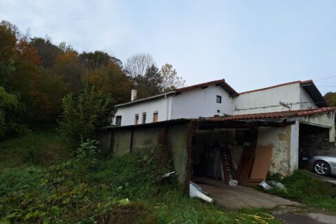 CASERIO EN VENTA EN BARRIKA