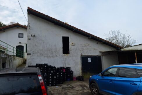 CASERIO EN VENTA EN BARRIKA