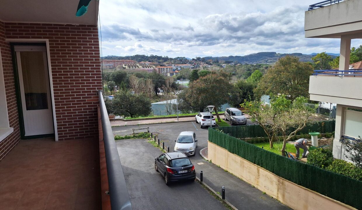 PISO EN VENTA EN GORLIZ zona Uresaranse