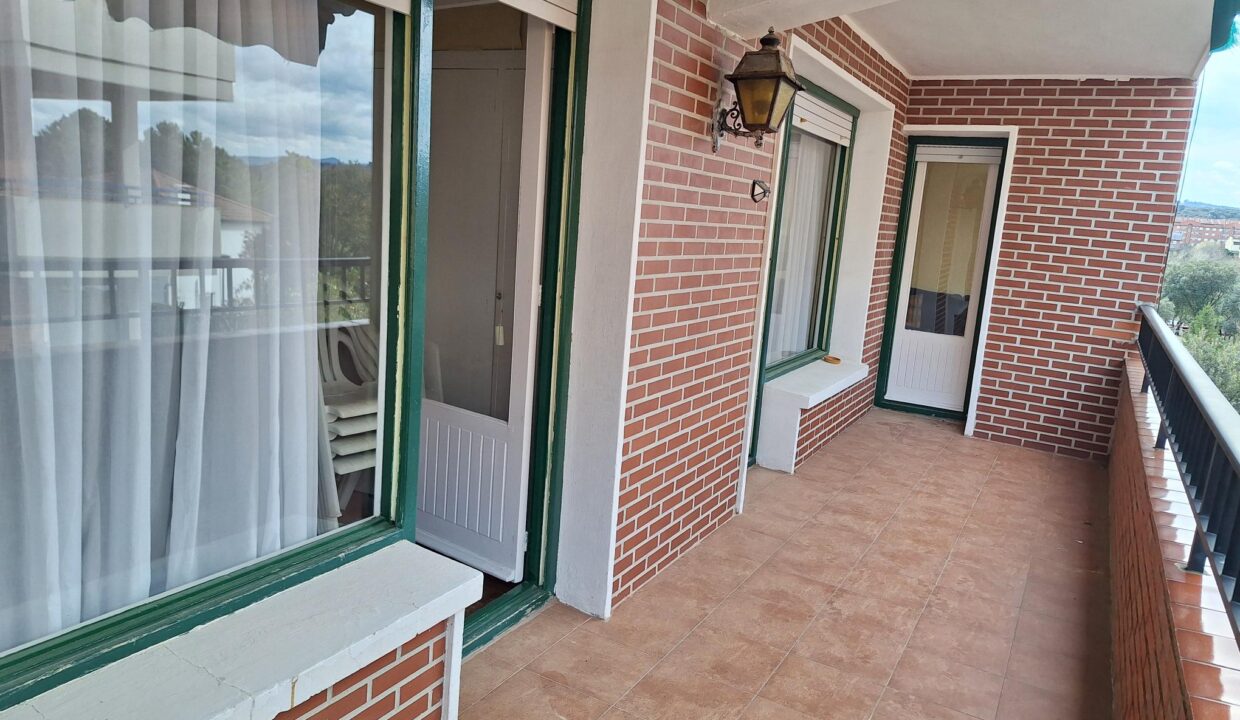 PISO EN VENTA EN GORLIZ zona Uresaranse6