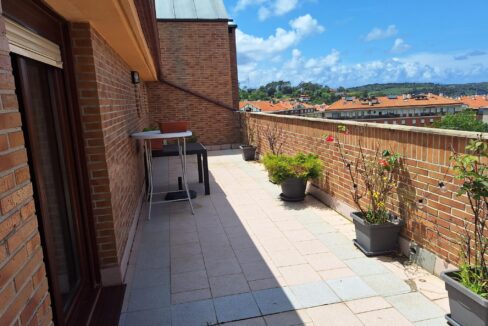 ÁTICO EN ALQUILER PARA VERANO EN GORLIZ