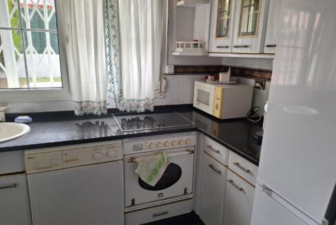 CHALET ADOSADO EN VENTA EN GORLIZ —