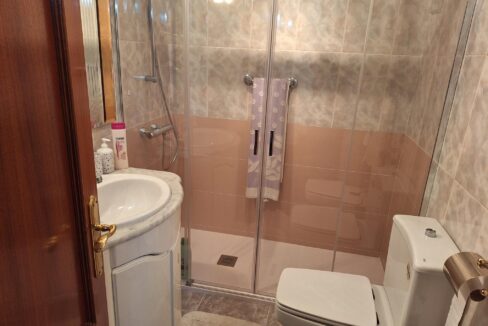CHALET ADOSADO EN VENTA EN GORLIZ —