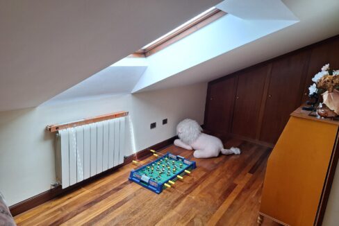 CHALET ADOSADO EN VENTA EN GORLIZ —