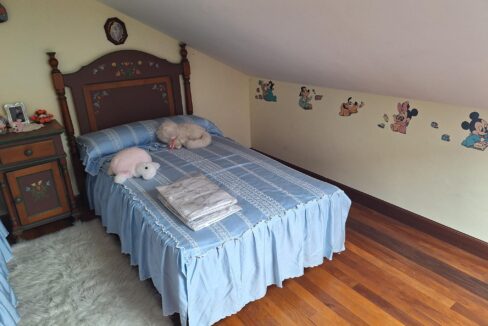 CHALET ADOSADO EN VENTA EN GORLIZ —