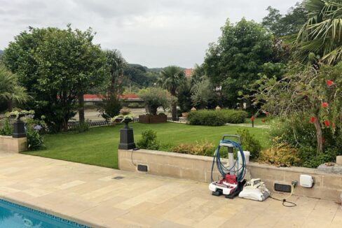 VILLA EN VENTA EN PLENCIA