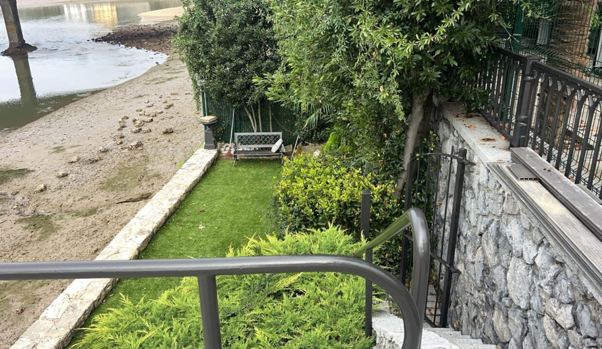 VILLA EN VENTA EN PLENCIA