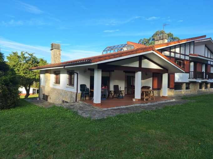 CASA EN VENTA EN LAUKIZ