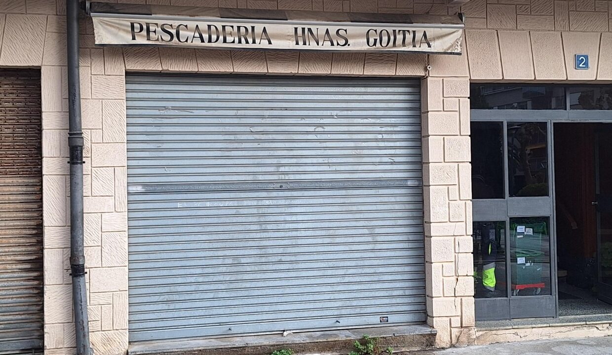 LOCAL EN VENTA EN EL CENTRO DE GORLIZ