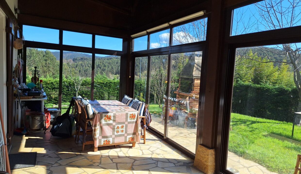 Se vende en Lemoiz, Andrakas, chalet individual con un gran encanto.