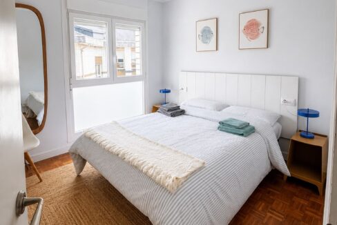 Apartamento en alquiler en Barrika con terraza, vistas y piscina